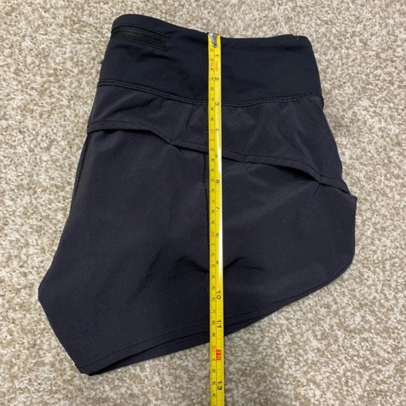 Lululemon speed up shorts - Picture 8 of 8